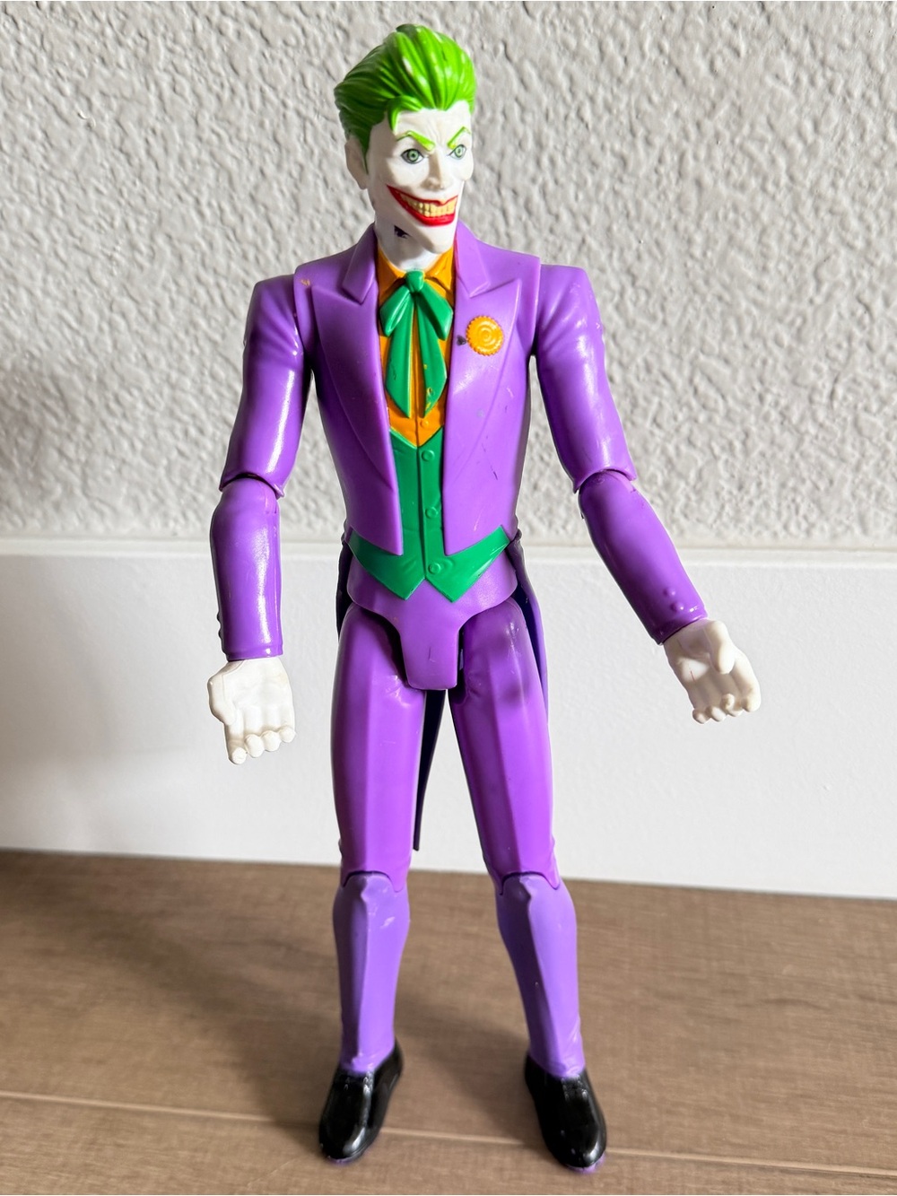 DC Comics Batman's The Joker Classic Purple Suit 12" Action Figure